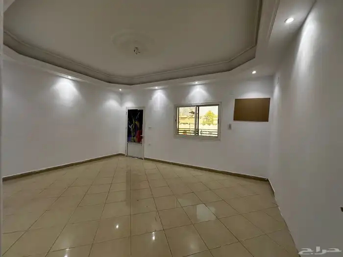 شقق عزاب للإيجار حي مشرفة 5