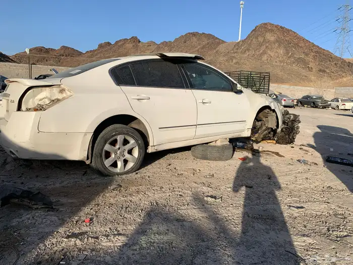 قطع غيار سيارات التيما تشليح 2008-2012 15