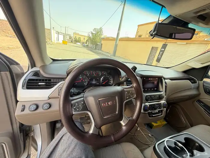 للبيع GMC Yukon 2015 دبل 11