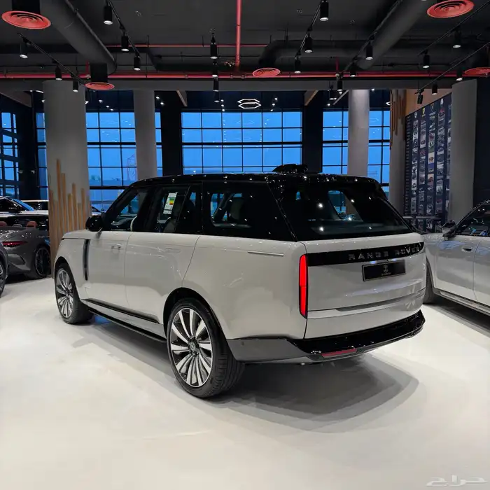 - تم البيع -  Range Rover SV 2025 P615 New 2
