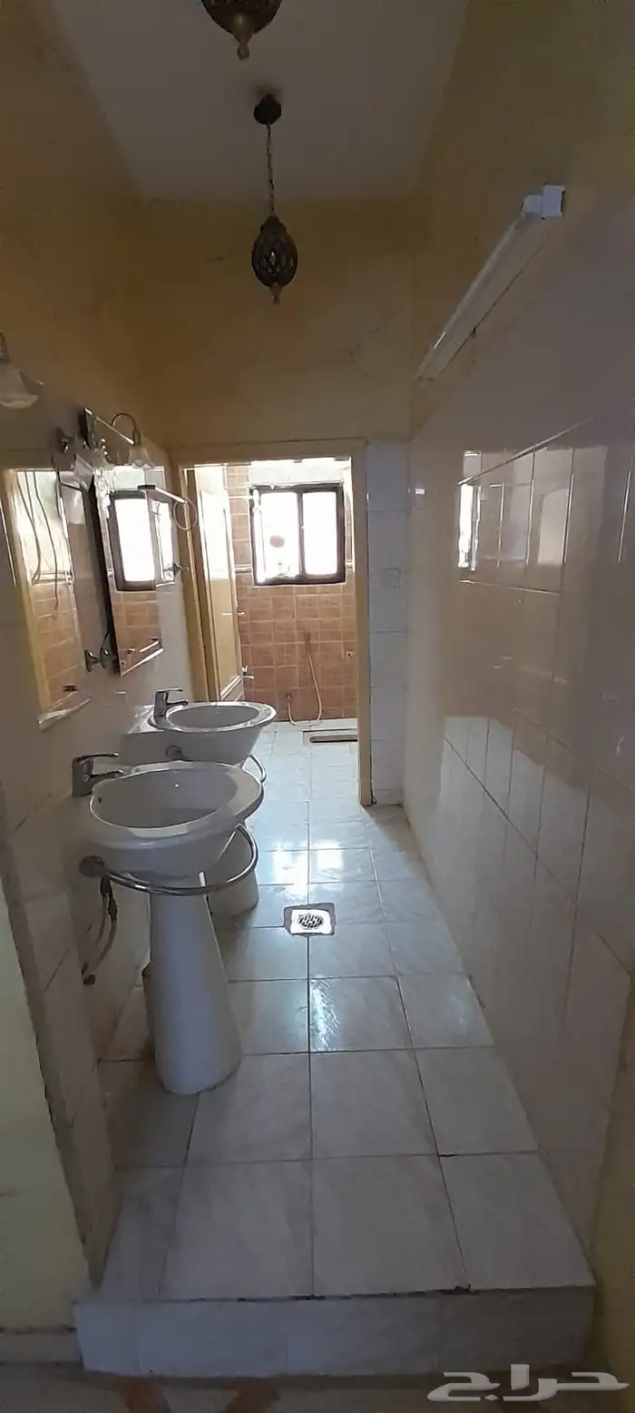 فله للبيع حي طويق 12