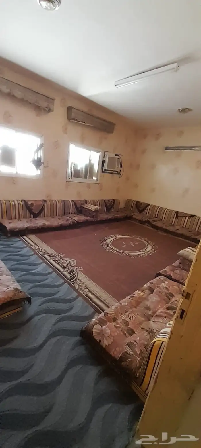 فله للبيع حي طويق 10