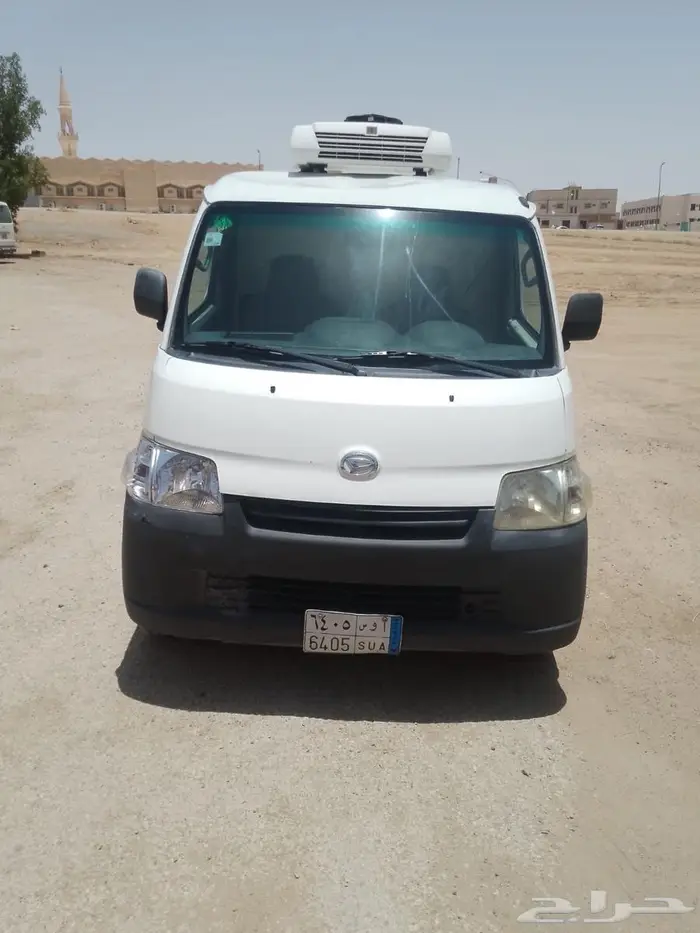 للبيع فان ثلاجة صغير ديهاتسو 11