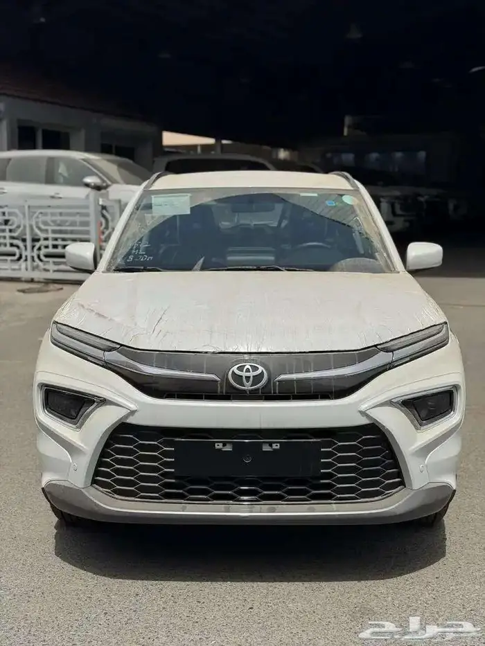 أوربان كروز ستاندر 2025 اقل سعر متوفر جميع الالوان (سعودي) 0