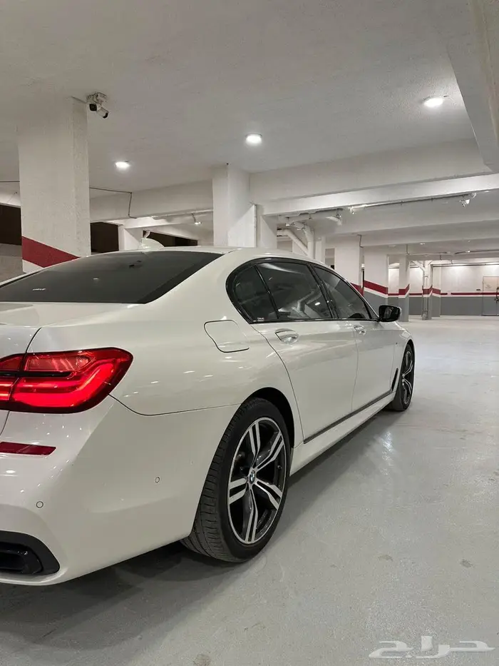 بي ام دبليو 730i M kit 2017 2