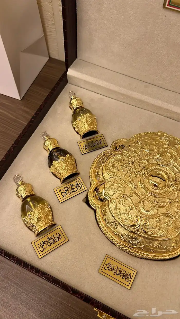نوادر من المقتنيات السلطانيه والهدايا الملكيه الخاصه 3