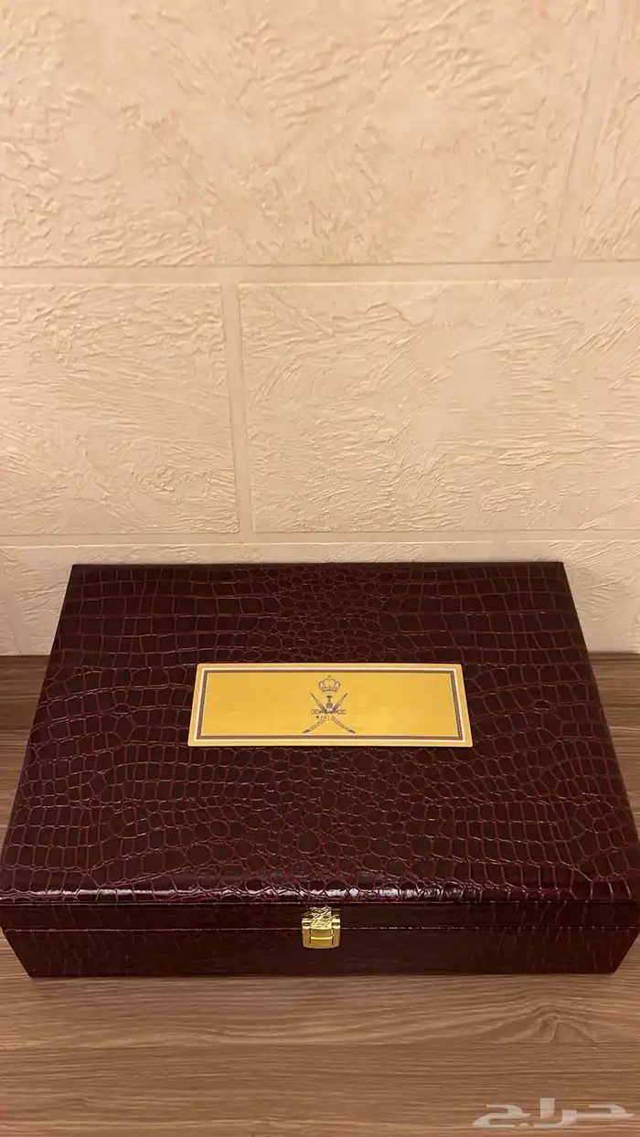 نوادر من المقتنيات السلطانيه والهدايا الملكيه الخاصه 1