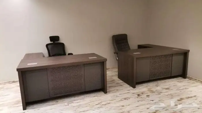 طاولة مكتب متميزة بشكل L   تصميم بريميوم مع توصيل مجاني 1