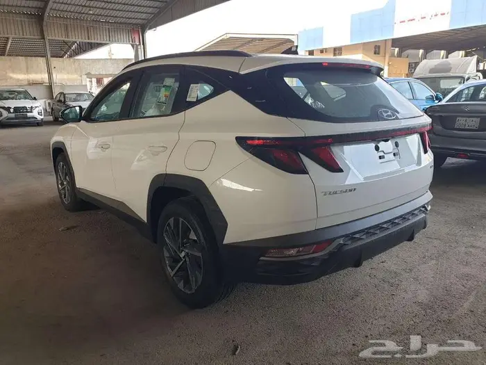 هونداى توسان 1600لتر سمارت 11