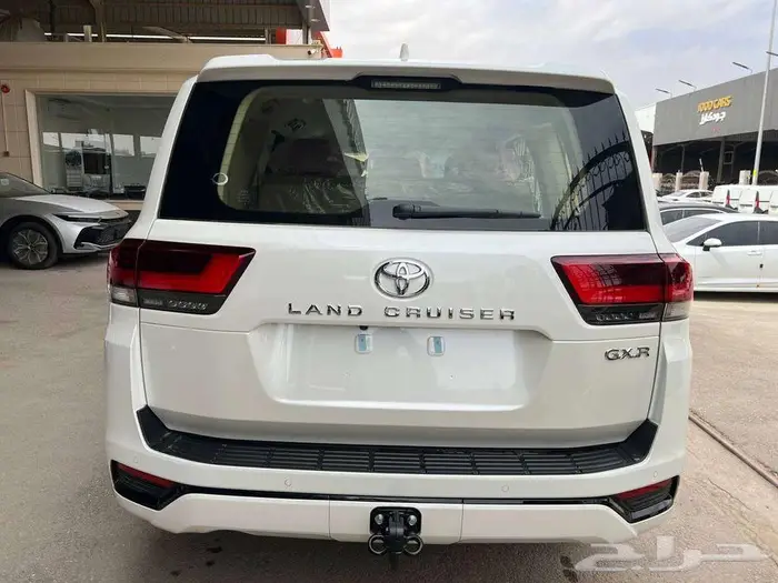 تويوتا لاندكروزر GXR L1 بنزين 2025 متاح اقساط وكاش 4