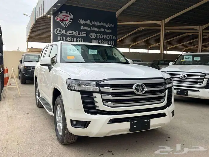تويوتا لاندكروزر GXR L1 بنزين 2025 متاح اقساط وكاش 0