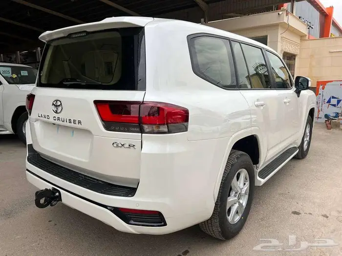 تويوتا لاندكروزر GXR L1 بنزين 2025 متاح اقساط وكاش 1