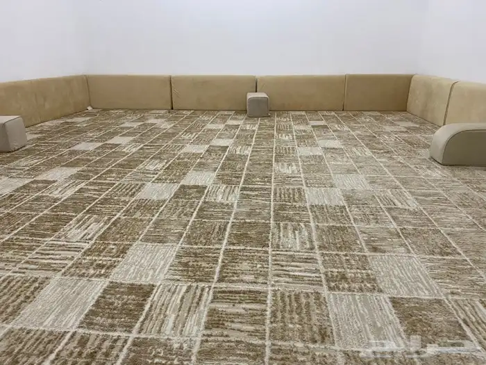 فرشه ومساند المقاس 6 في 4 0