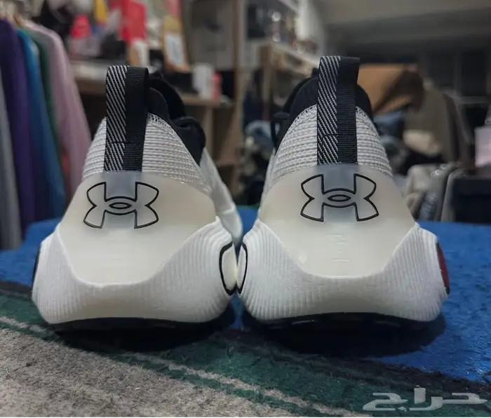 شوز أندر أرمر. جديد 4