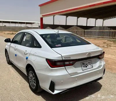 ياريس 2023 9