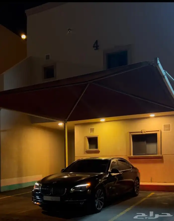 بي ام دبليو 740 10