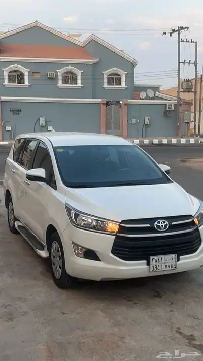 انوفا 2020 جايها رفرف يسار بس قير مكينه شرط ماشيه 215 0