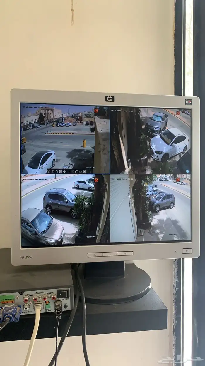 كاميرات مراقبة 16