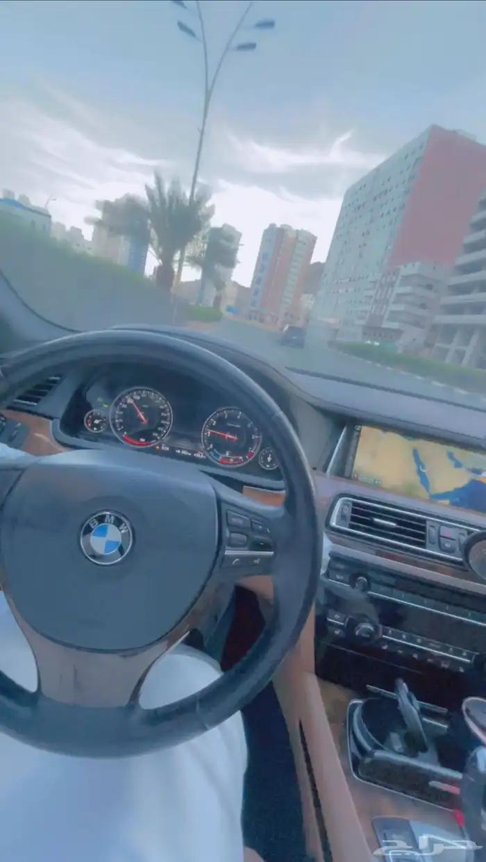 بي ام دبليو 740 1