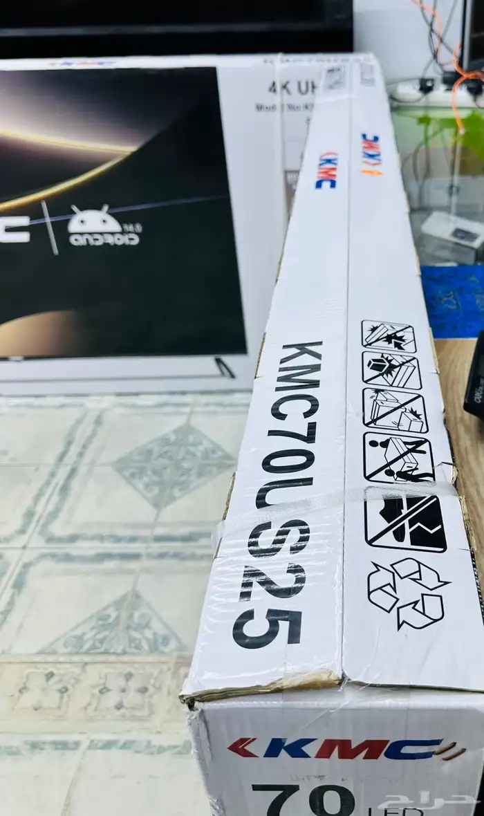 KMC 4K Smart Tv 3