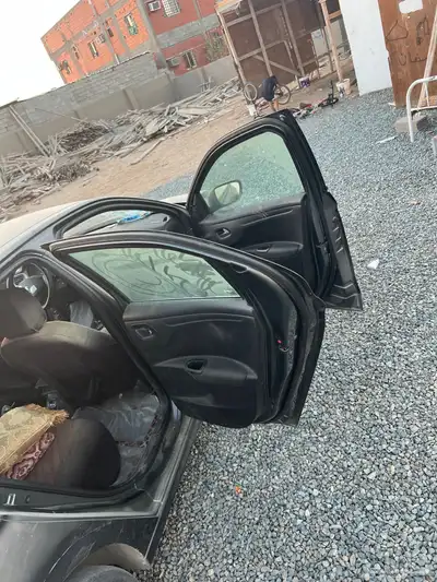 بيجو 2014 5