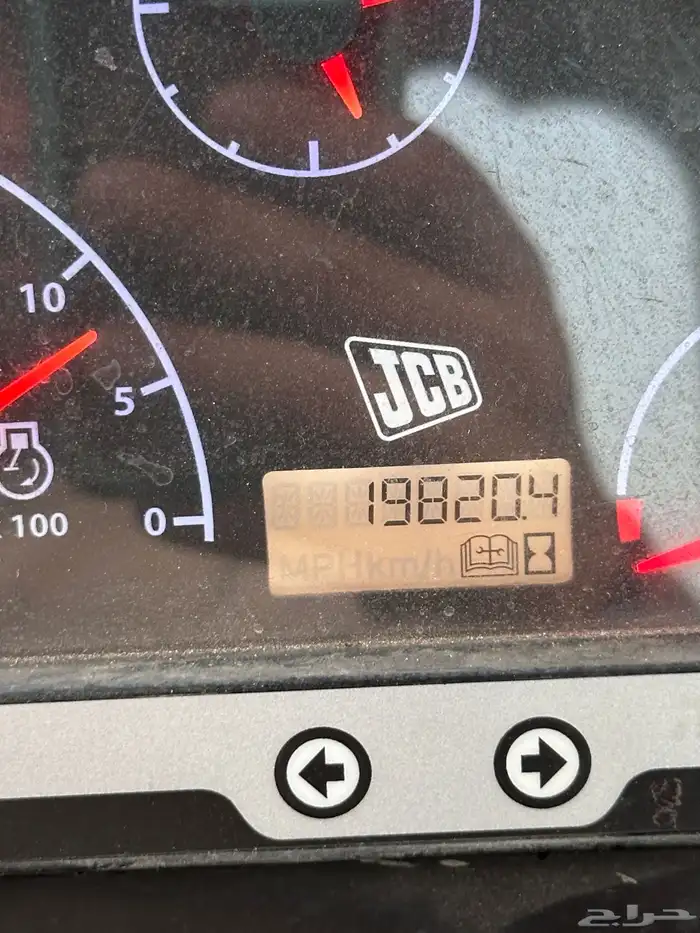 رافعة تلسكوبية جي سي بي JCB 10