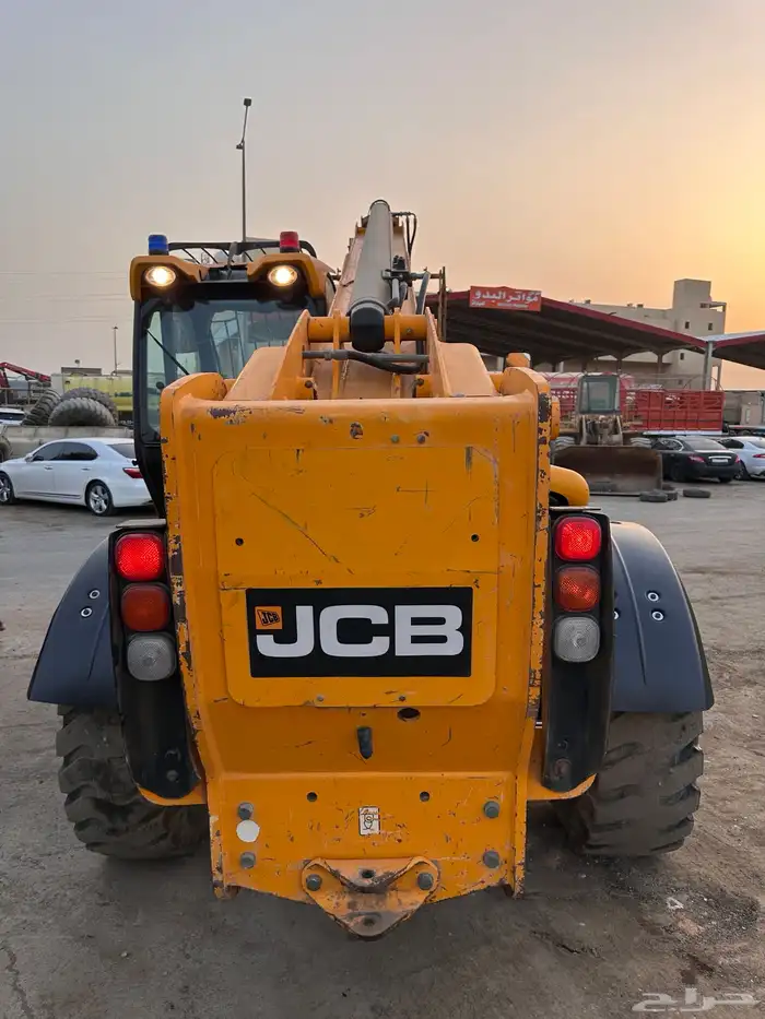 رافعة تلسكوبية جي سي بي JCB 6