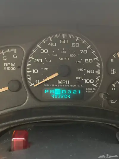 للبيع جمس يوكن مديل 2002 0