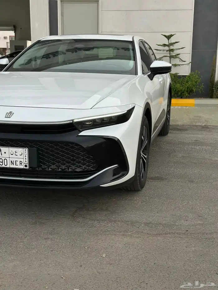 كراون مديل 2023 بريميوم فل كامل 14