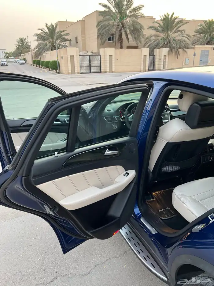 GLE 63s قمة بالنظافة 16