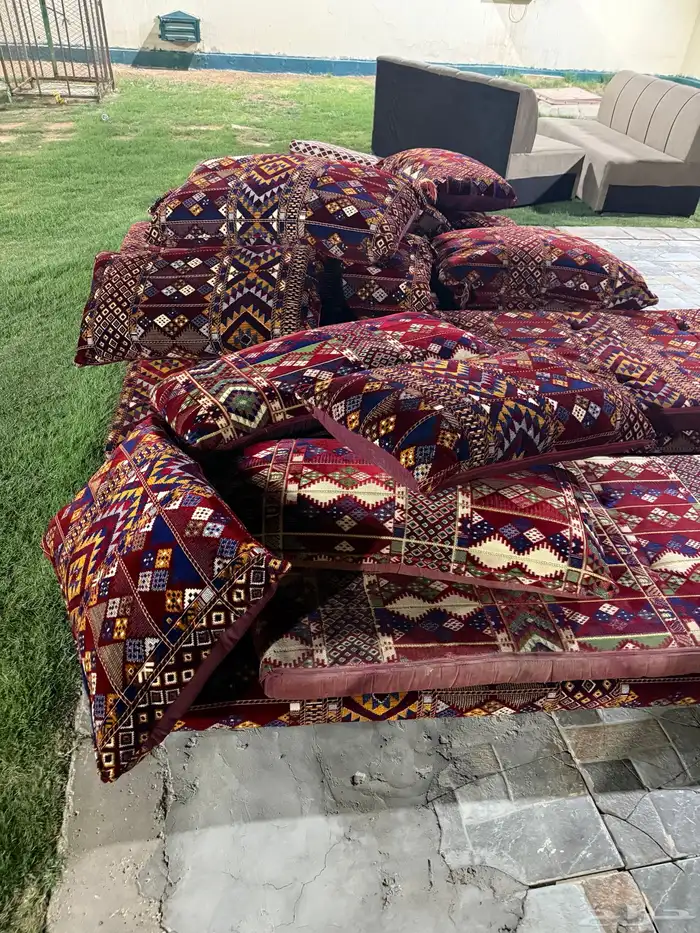 اثاث مجلس او مشب تراثي ممتاز جدا وشبه جديد للبيع على السوم 1