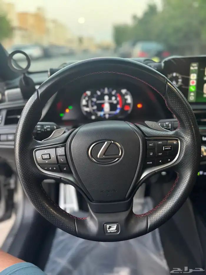 للبيع لكزس ES 350 fport 14