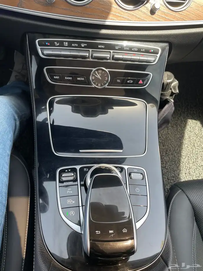 مرسيدس E300 2019 14