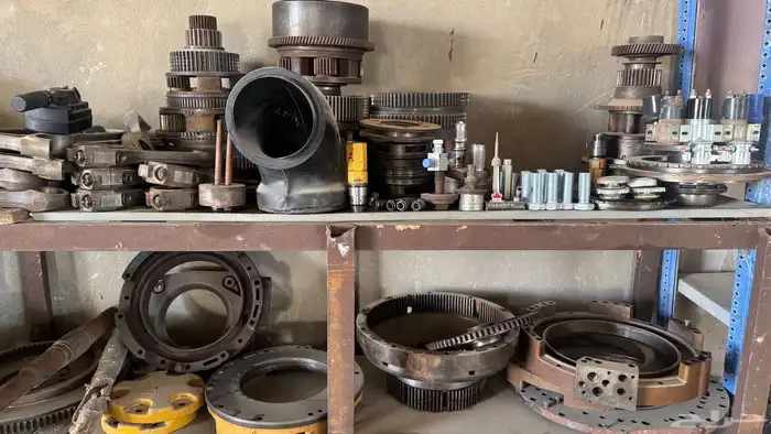 قطع قير D9 N-R اصلي 3