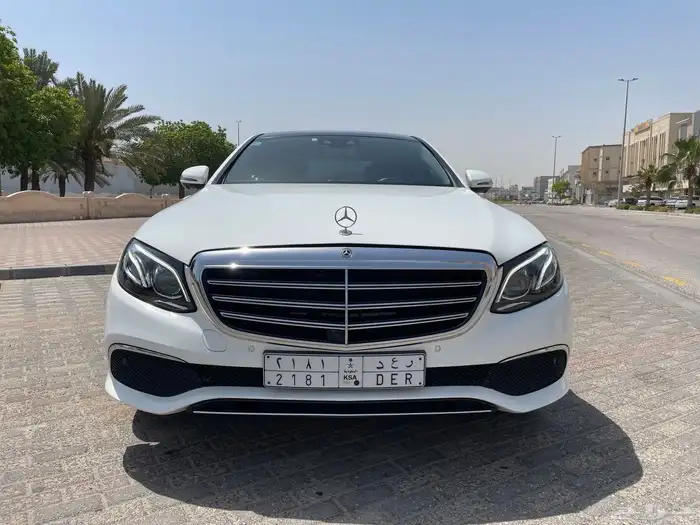 مرسيدس E300 2019 1