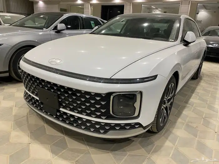 هونداي ازيرا بريميوم سعودي 2025 14