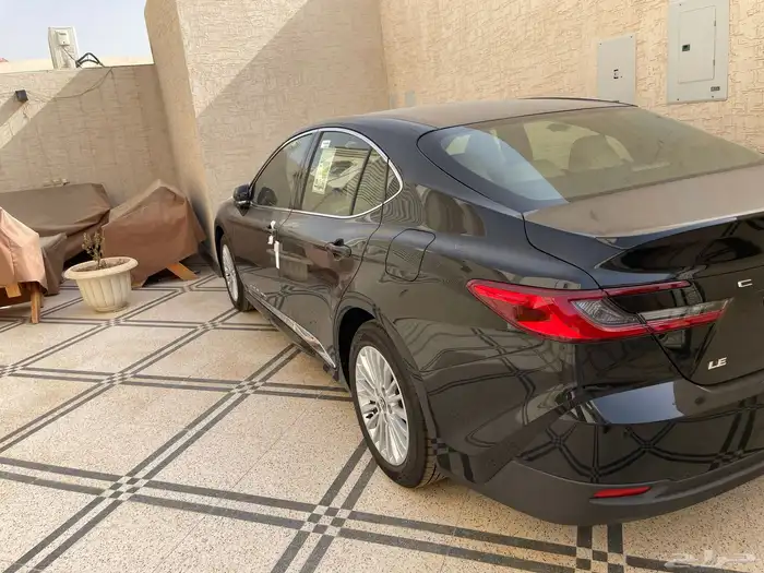 كامري Le 2025 (((جديد))) اسود 4