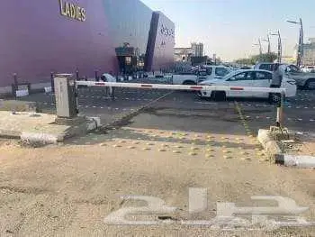 بوابة مواقف سيارات بوابات للسيارات مطب شوكة حاجز سيارات 11