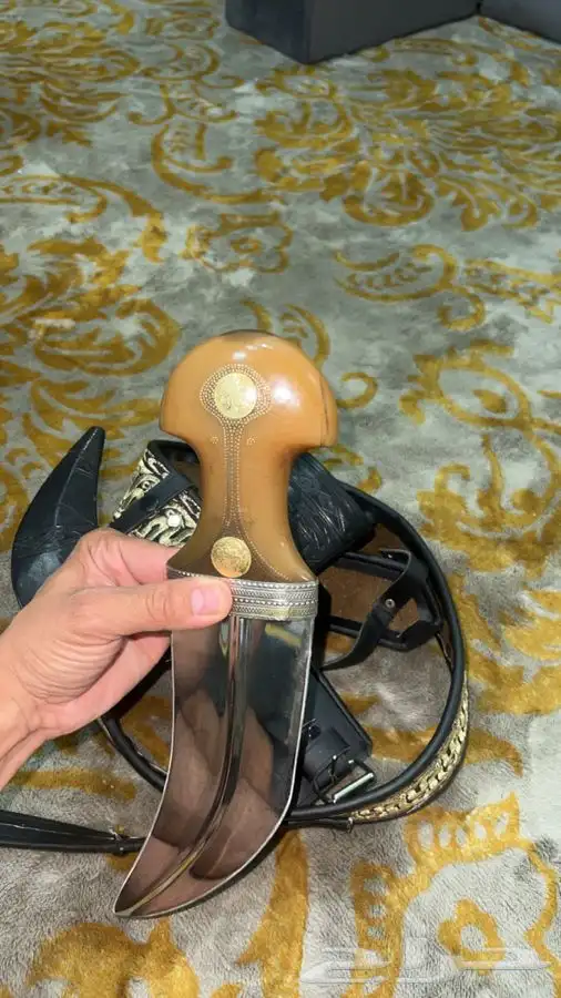 جنبيه حك زراف كفو 2
