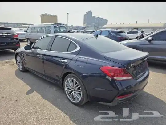 جنسس G70 1