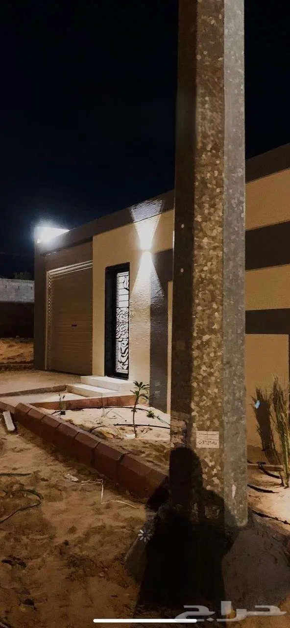 للبيع استراحة بحي الجلده بعنيزة 1