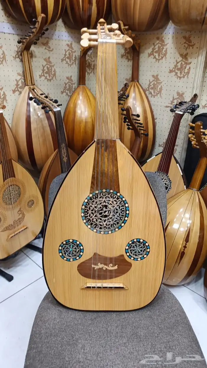 عود موسيقي 2