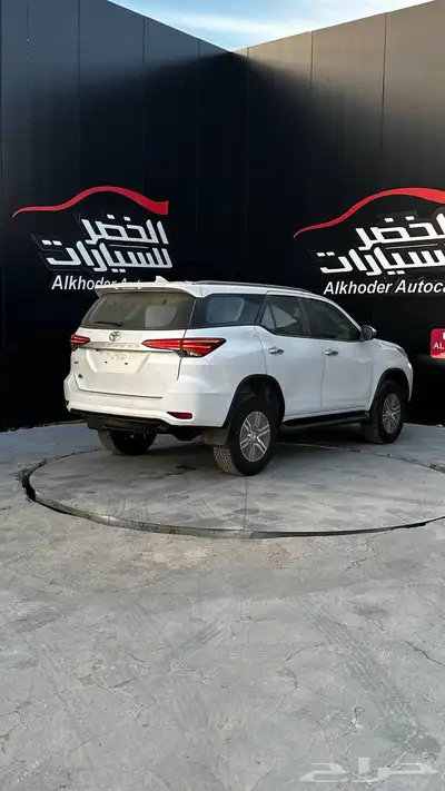 فورتشنر بنزين دبل محرك 2.7 4