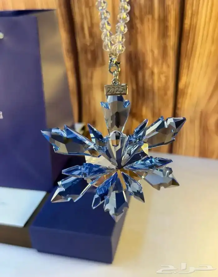 تعليقه سوارفسكي 8