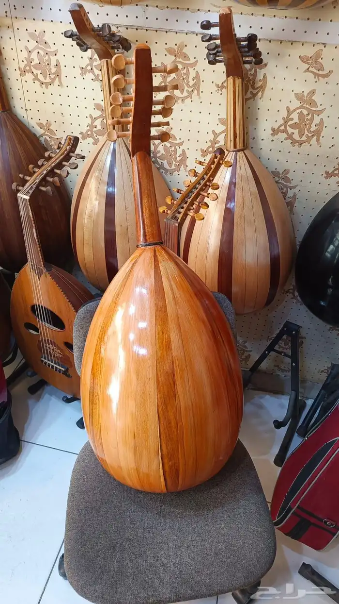 عود موسيقي 1
