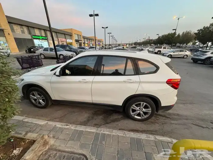 BMW x1 بي ام دبليو اكس 1 4