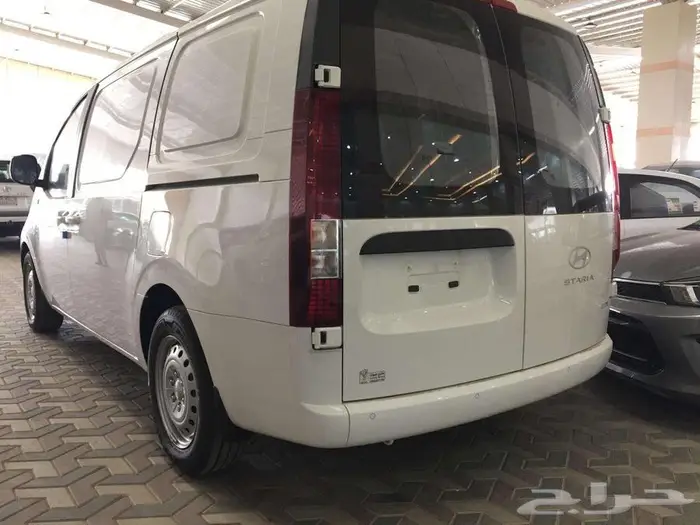 هيونداي ستاريا بضاعه ديزل عرض خاص لفتره محدوده 4