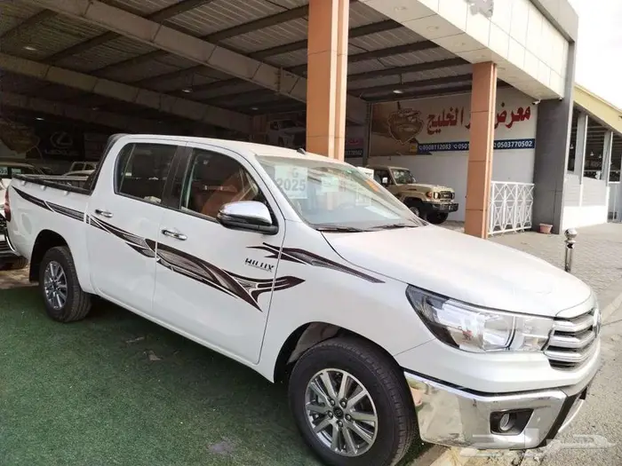 هايلوكس غمارتين بنزين GLX2 جنوط 2025 1