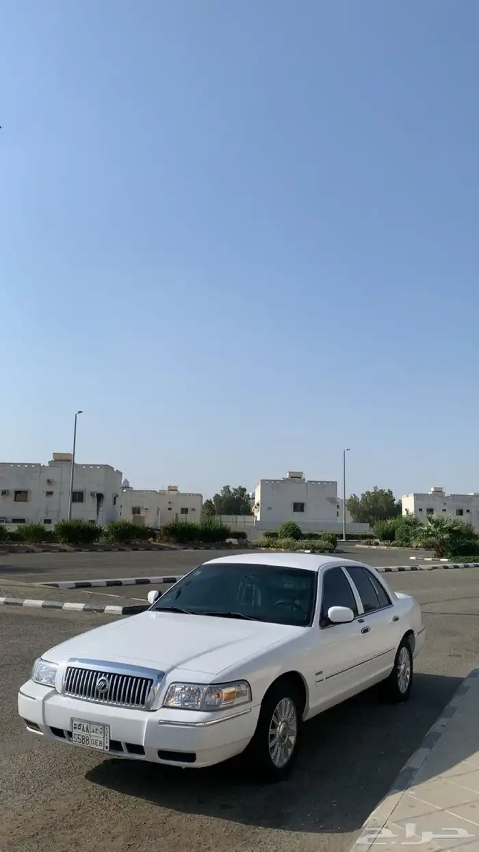 فورد جراند ماركيز 4