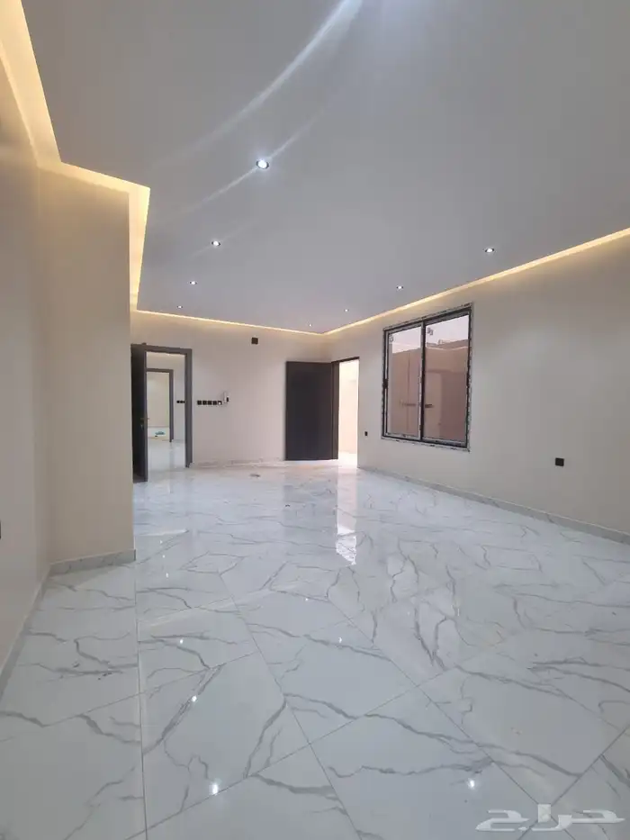 للبيع دور ارضي كامل جديد بحي الفاروق شمال بريده 12